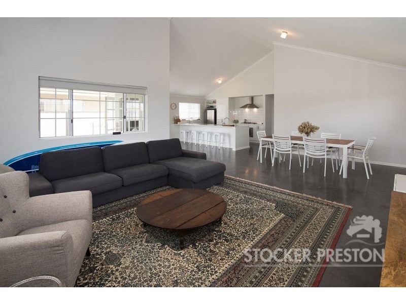 6 Noreuil Circuit, Cowaramup WA 6284