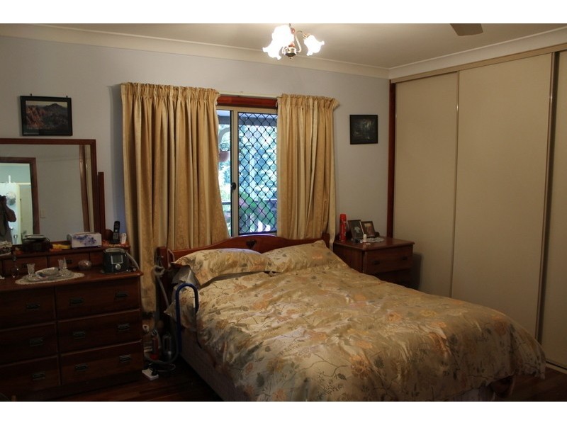 11 Greetham Street, Sarina QLD 4737