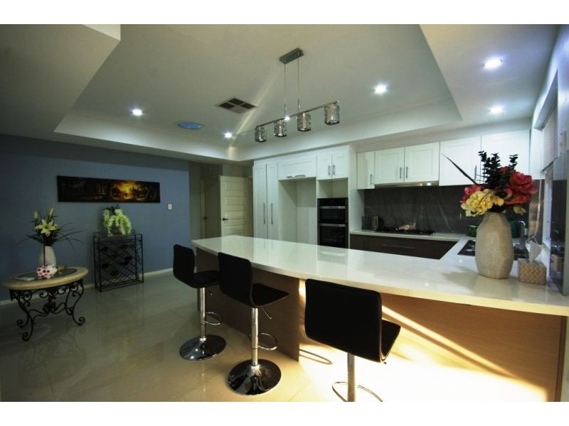 169 Twickenham Drive, Kingsley WA 6026