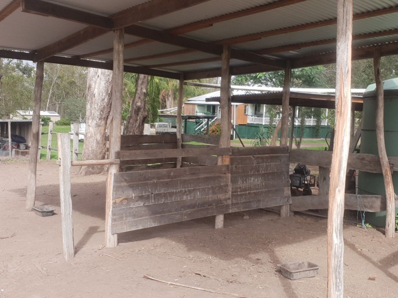 32 Bullcamp rd, Nanango QLD 4615