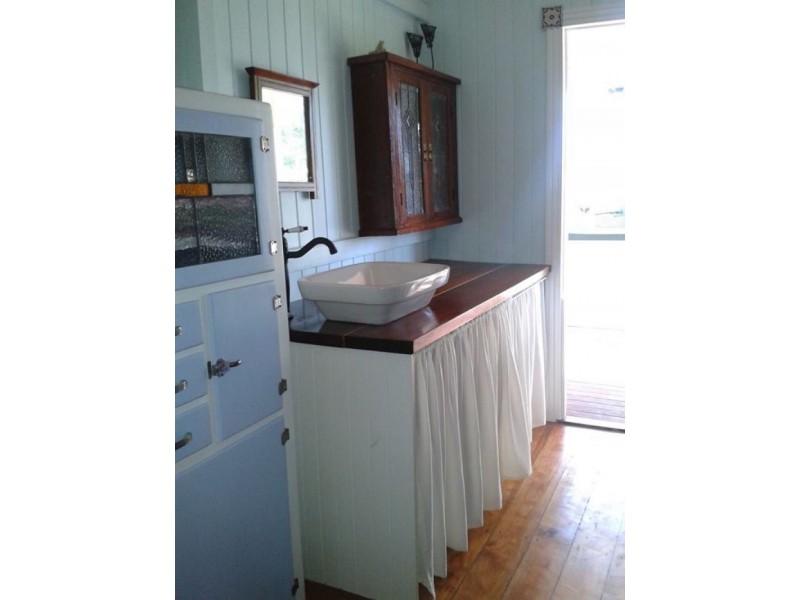 32 Bullcamp rd, Nanango QLD 4615