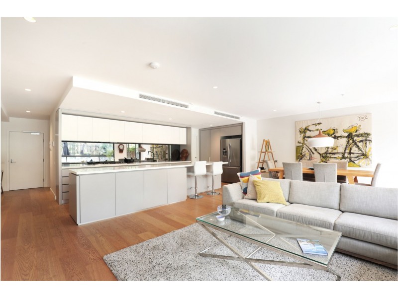 5LG/18 Acacia Place, Abbotsford VIC 3067