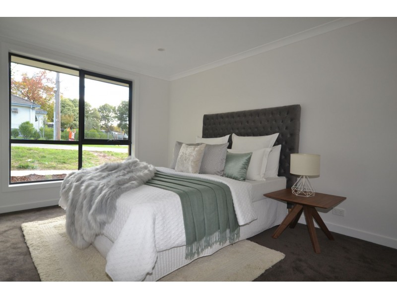 52 Timms Avenue, Kilsyth VIC 3137