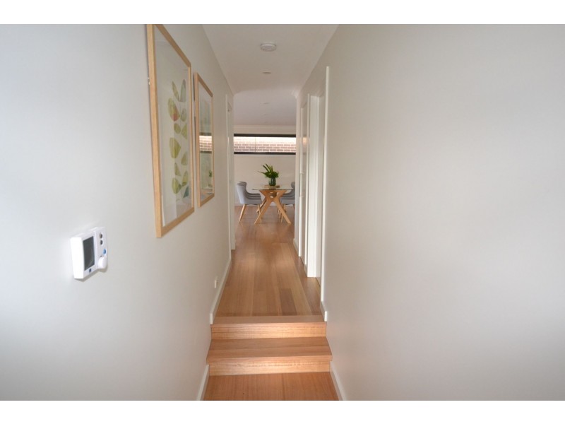 52 Timms Avenue, Kilsyth VIC 3137