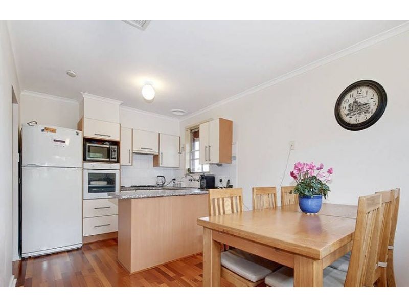 55 Lorraine Cres, Jacana VIC 3047