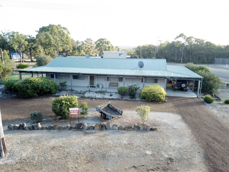 67 Arbour Street, Rocky Gully WA 6397