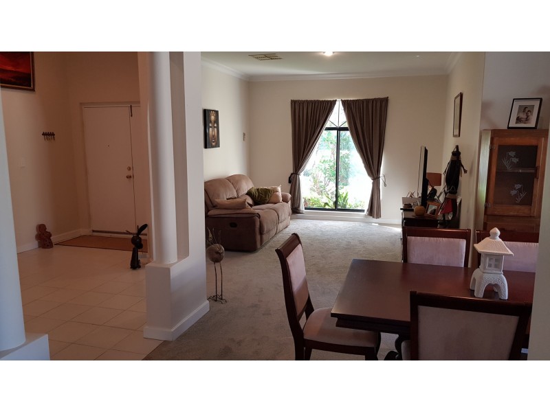 130 Grand Ocean Blvd, Port Kennedy WA 6172