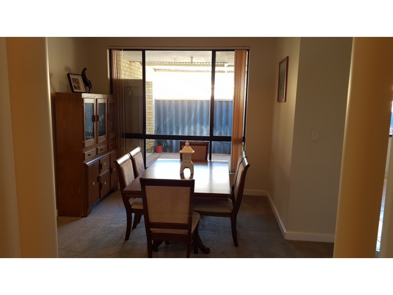 130 Grand Ocean Blvd, Port Kennedy WA 6172