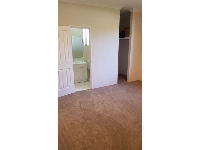 130 Grand Ocean Blvd, Port Kennedy WA 6172