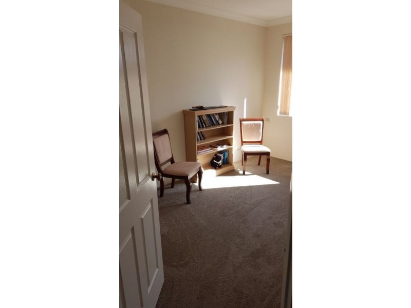 130 Grand Ocean Blvd, Port Kennedy WA 6172