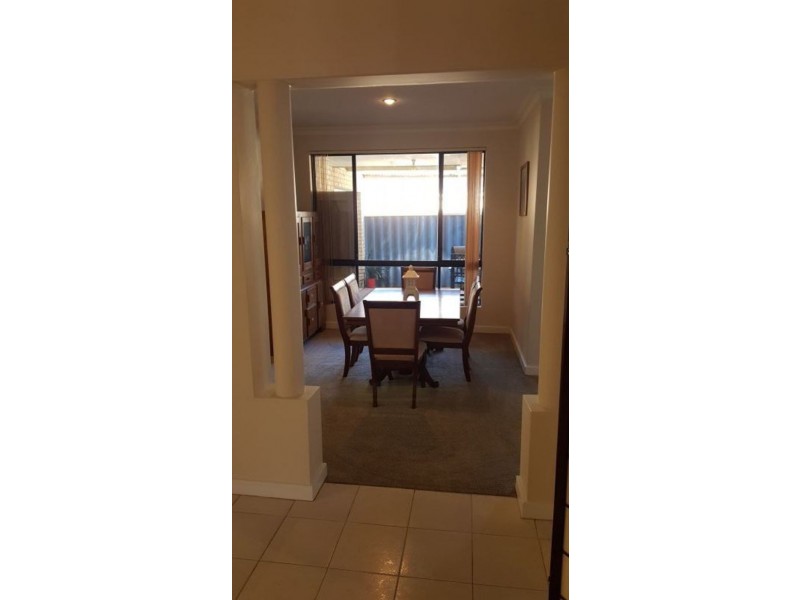 130 Grand Ocean Blvd, Port Kennedy WA 6172