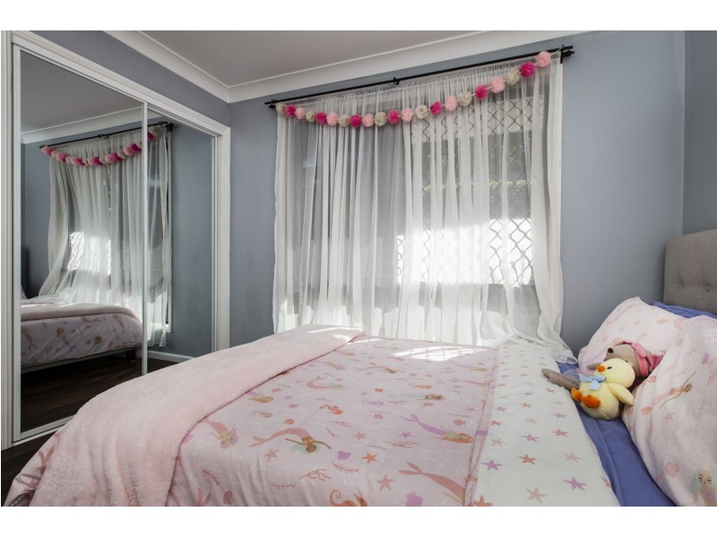 13 Tanunda Drive, Helensvale QLD 4212