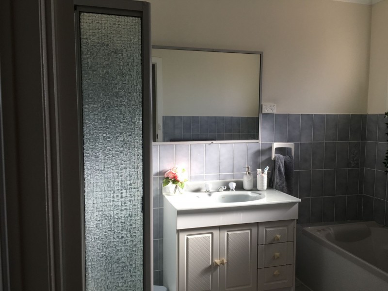 17 Brookong Street, Lockhart NSW 2656