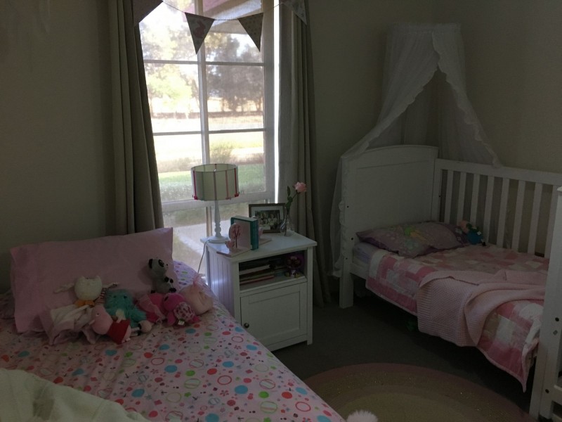 17 Brookong Street, Lockhart NSW 2656