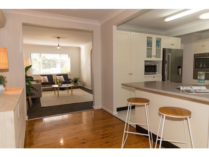 9 Beverley Close, Tarro NSW 2322