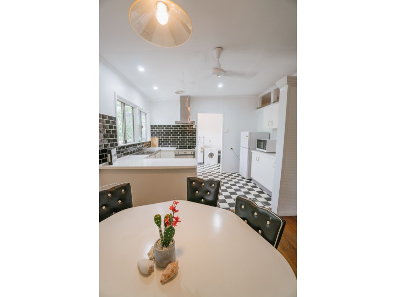 22 Richardson Street, Edge Hill QLD 4870