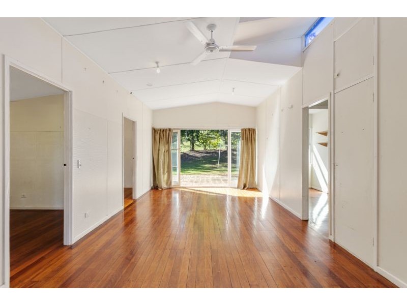 21 Rafting Ground Rd, Brookfield QLD 4069