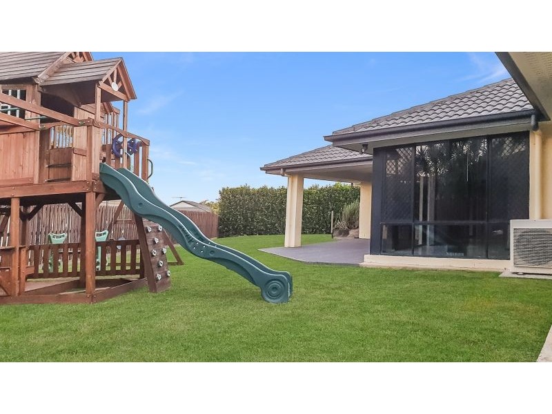 28 Diane Parade, Kallangur QLD 4503