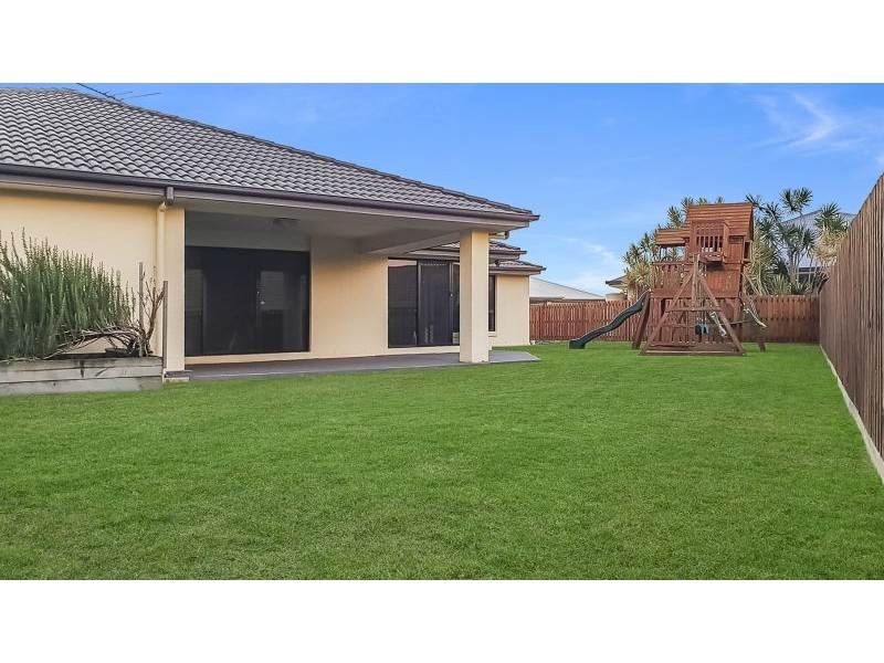 28 Diane Parade, Kallangur QLD 4503