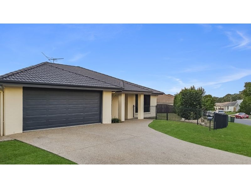 28 Diane Parade, Kallangur QLD 4503