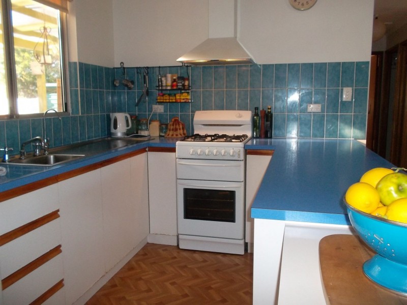 16 Lacrington Street, Goolwa Beach SA 5214