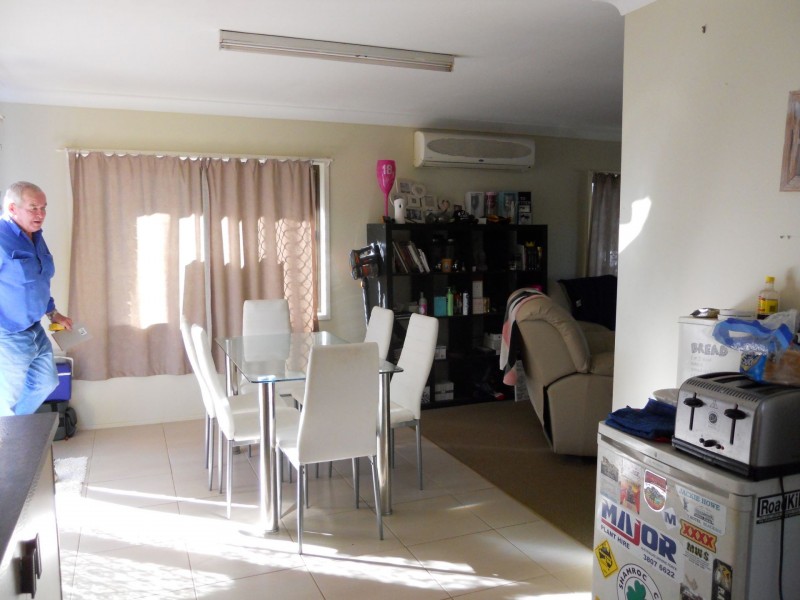 29 Weldon Street, Wandoan QLD 4419