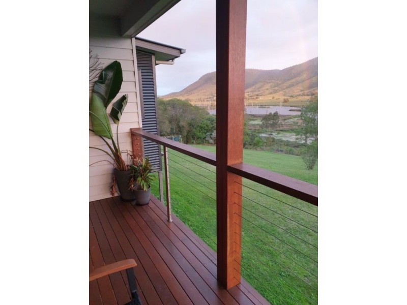 8 Alma court, Villeneuve QLD 4514