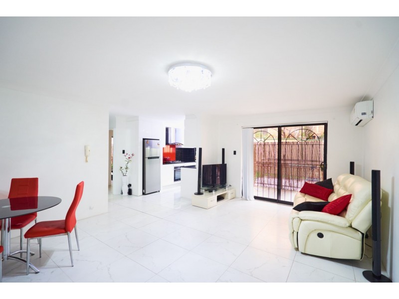 10/5-7 Carmen Street, Bankstown NSW 2200