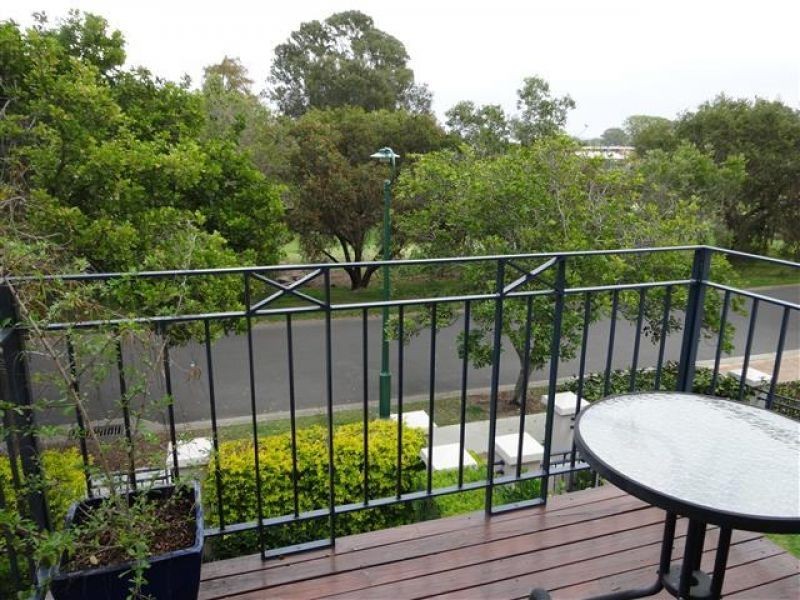 56/101 Coutts, Bulimba QLD 4171