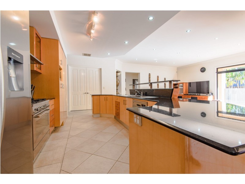 4 Sonienda Place, Bridgeman Downs QLD 4035