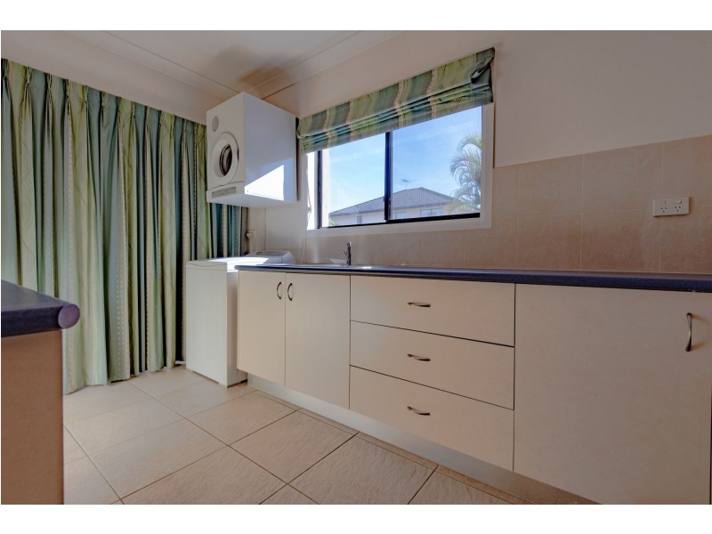 4 Sonienda Place, Bridgeman Downs QLD 4035