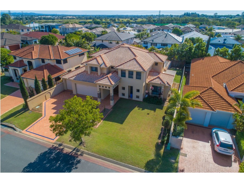 4 Sonienda Place, Bridgeman Downs QLD 4035