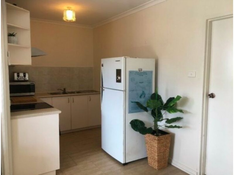 1/25 Broughton Place, Queanbeyan NSW 2620