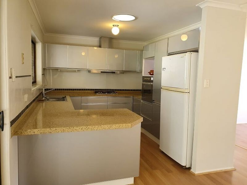 19 Terrier Court, Redland Bay QLD 4165