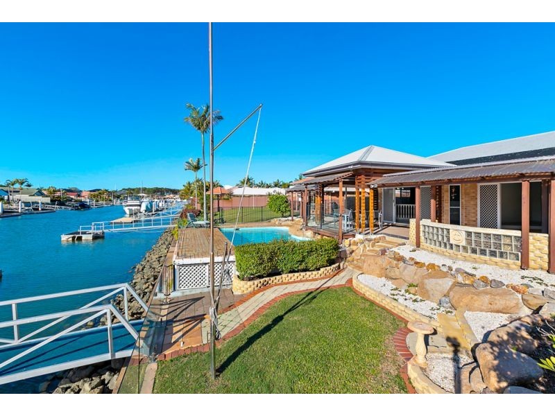 10 Keel Street, Birkdale QLD 4159