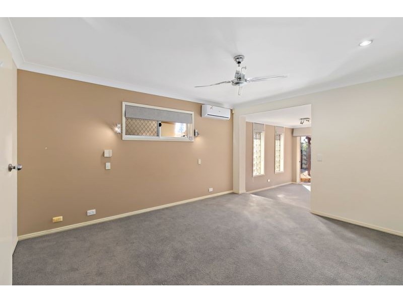 10 Keel Street, Birkdale QLD 4159