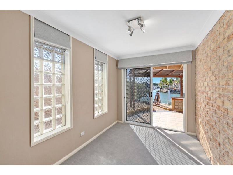 10 Keel Street, Birkdale QLD 4159