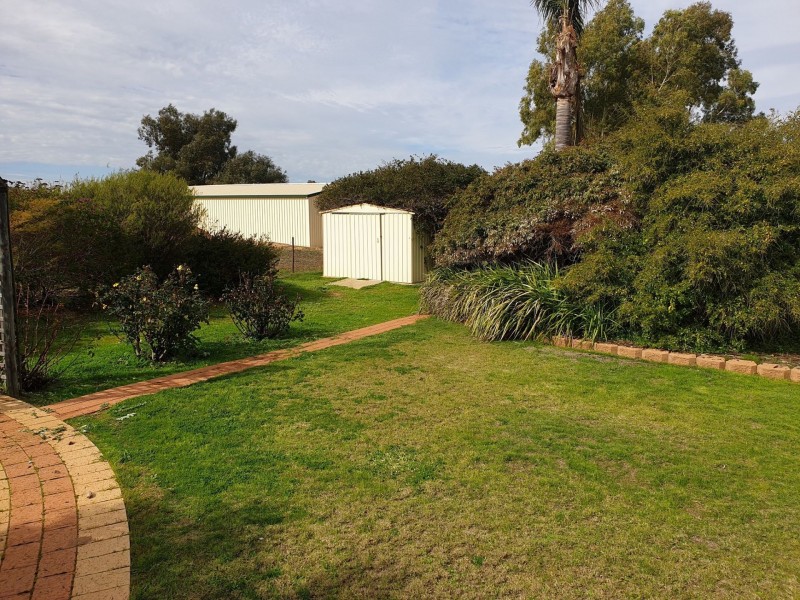 156 Brookton Hwy, Brookton WA 6306