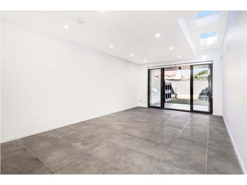 42A Grove St, St Peters NSW 2044