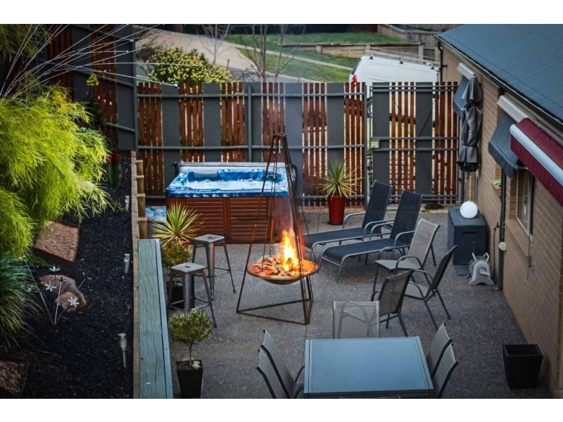 22 Monica Drive, Drouin VIC 3818