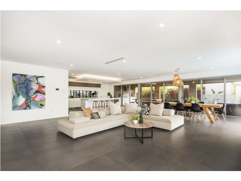 23 Delapre Drive, The Vines WA 6069