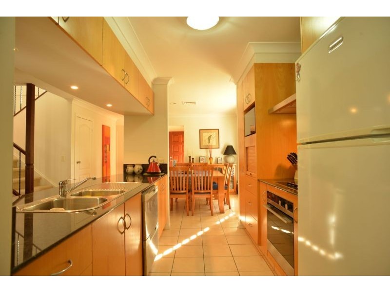 58/85 Palm Meadows Dr, Carrara QLD 4211