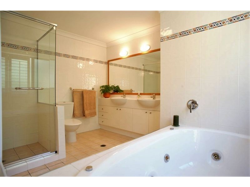 58/85 Palm Meadows Dr, Carrara QLD 4211