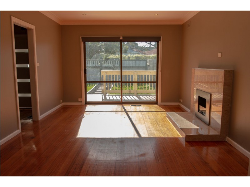 1/16 Alsace St, Dandenong VIC 3175