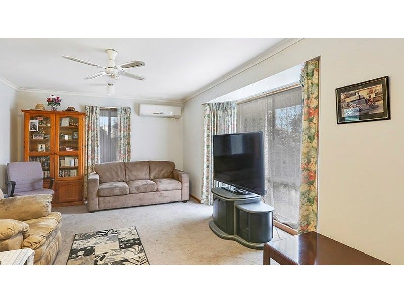 3 Bean Court, Whittington VIC 3219