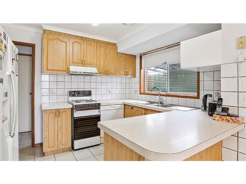 3 Bean Court, Whittington VIC 3219