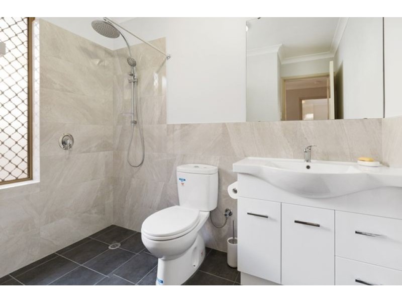 7/49 Mosaic Street, Shelley WA 6148