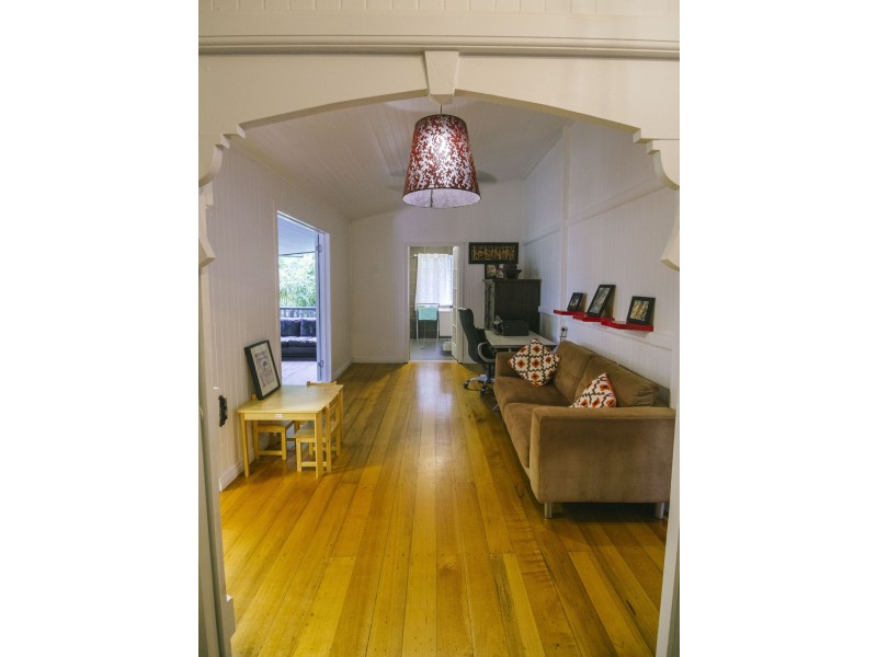 11 Palmerston Street, Aeroglen QLD 4870