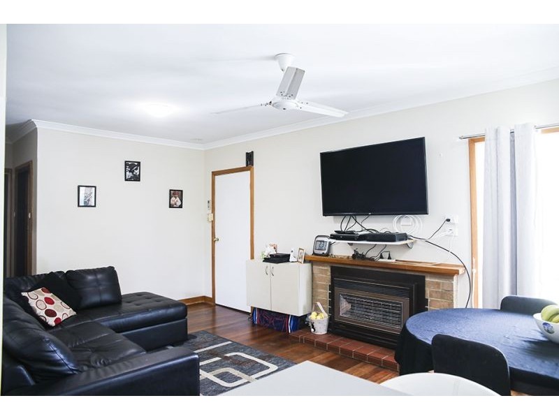 7 Mount Street, Bellevue WA 6056