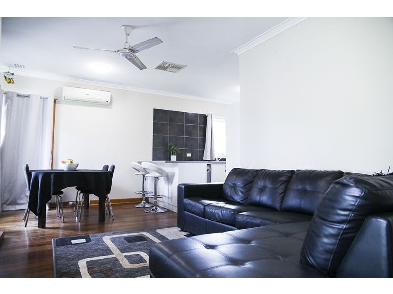 7 Mount Street, Bellevue WA 6056